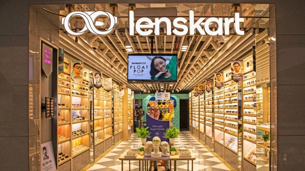 Job for Freshers in Bengaluru 2025 Lenskart