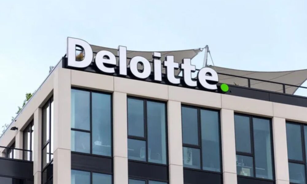 Deloitte Hiring Senior Executive