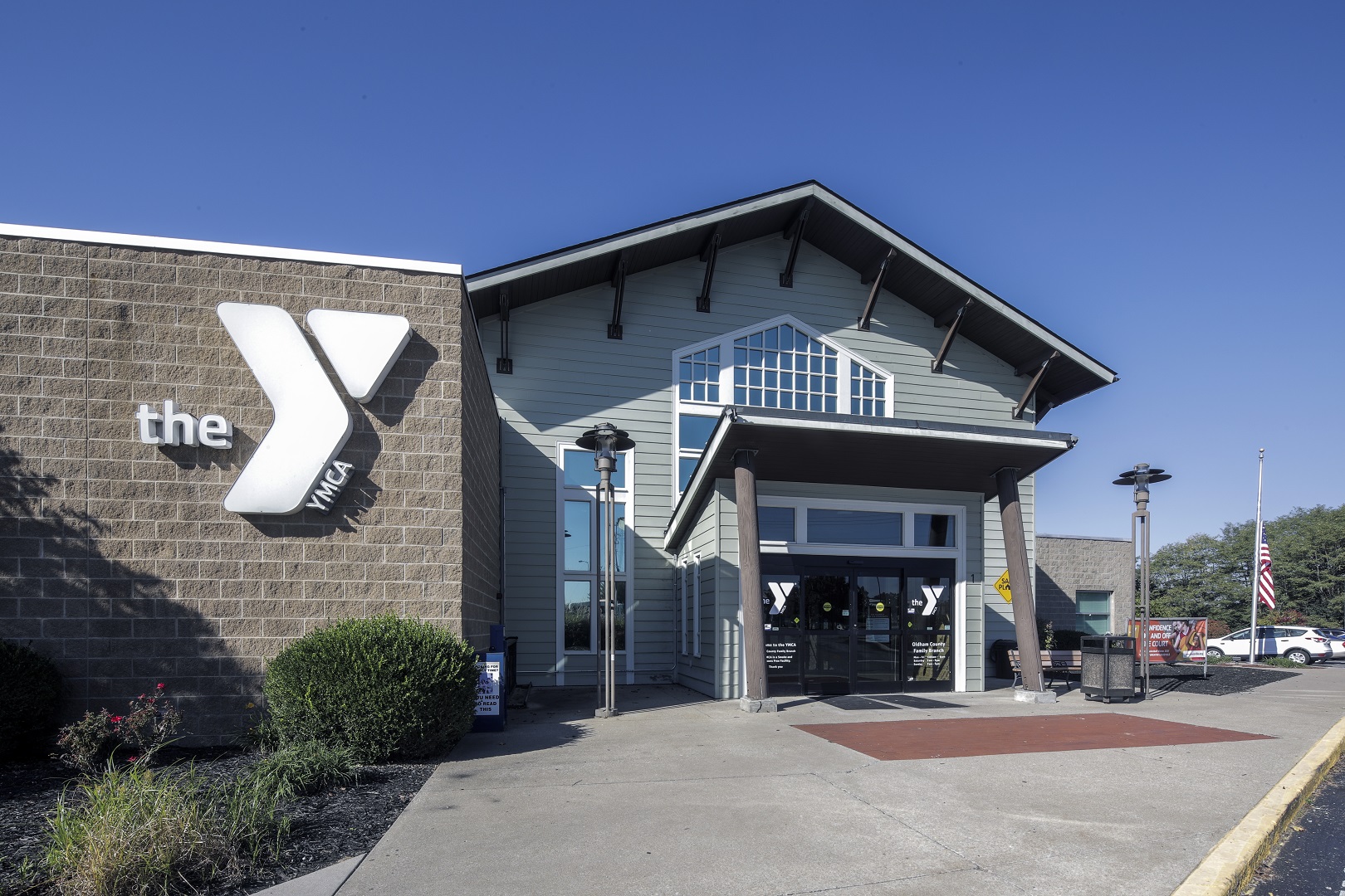 YMCA hiring Settlement Counsellor