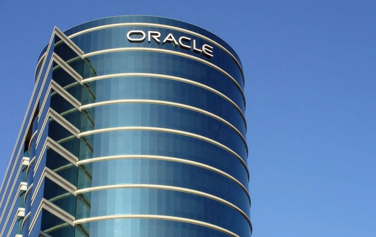 Oracle Job Opportunity Hiring Application Developer | Hybrid Job